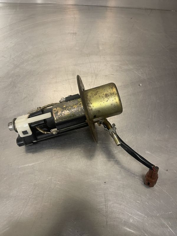 Suzuki GSXR 600 2003 Bensinpumpe