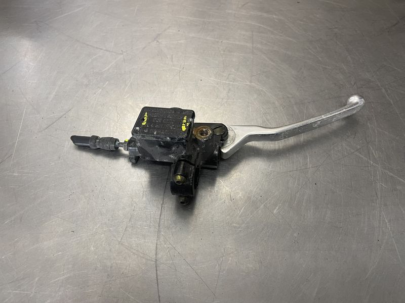 Vespa primavera 50 2020  Bremsepumpe frambrems 