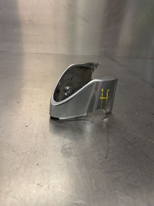 Hovedbilde Vespa primavera 50 Kontrollbryter krom listdeksel Høyre
