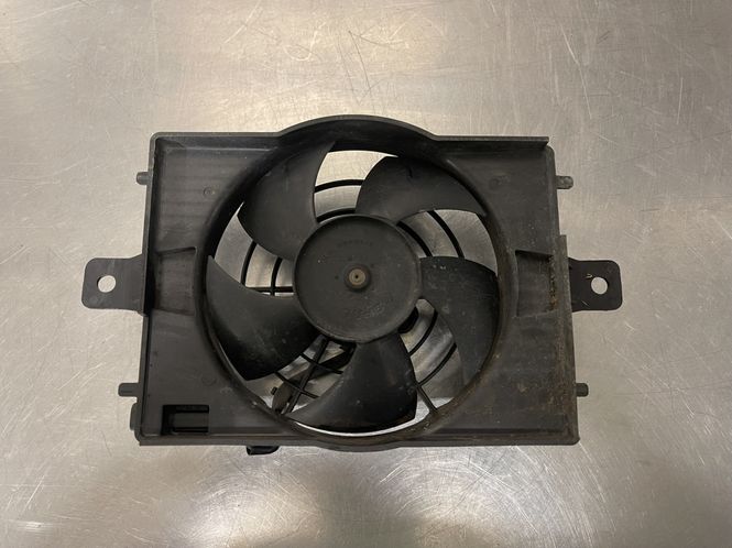 Hovedbilde BMW R1200 GS 2015 Kjølevifte radiator