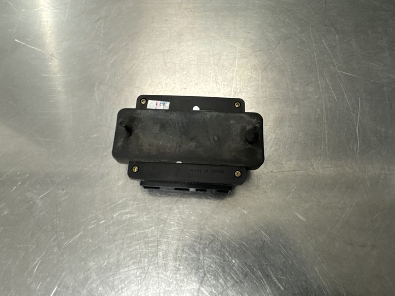 Kawasaki Ninja ZX-6R 1998 Sikringsboks