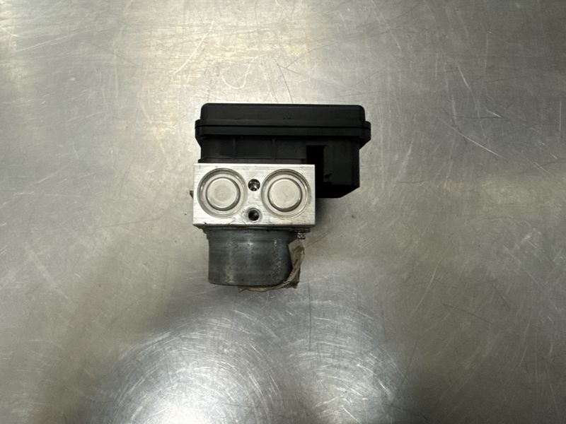 Ducati Scrambler 800 2019 Cafe Racer ABS Pumpe