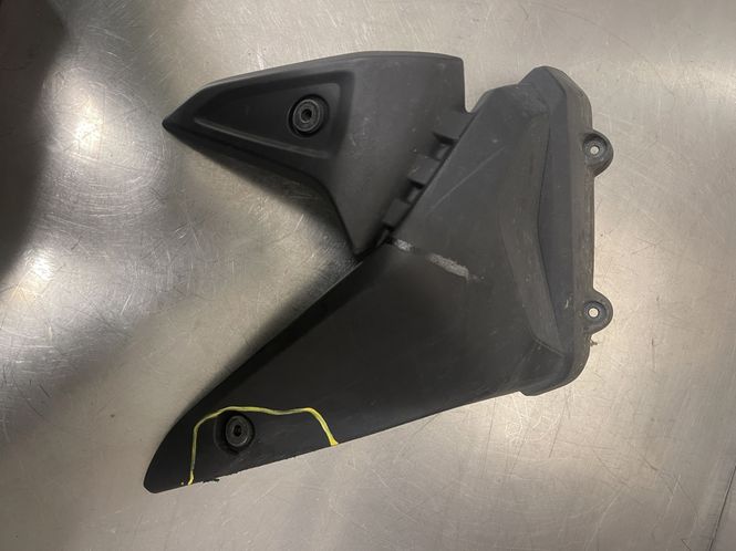 Hovedbilde Yamaha MT125 2020-2025 Kåpe høyre nedre motorbeskyttelse 
