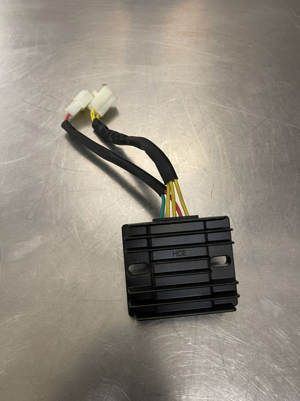 Peugeot Speedfight 4 4T 2022 Spenningsregulator 