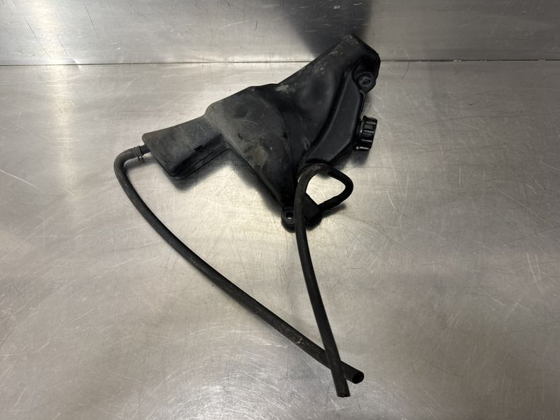 Kawasaki Ninja ZX-6R 1998 Ekspansjonstank