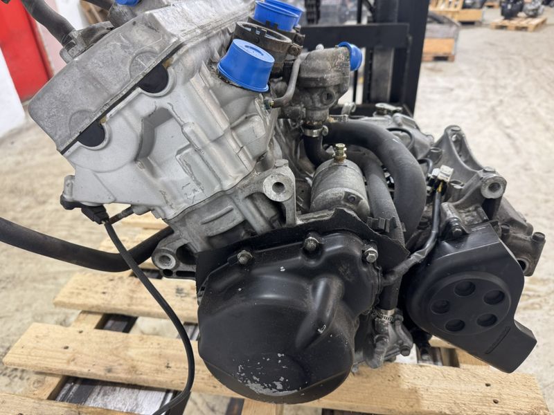 Honda CBR F4i 2001 Motor 