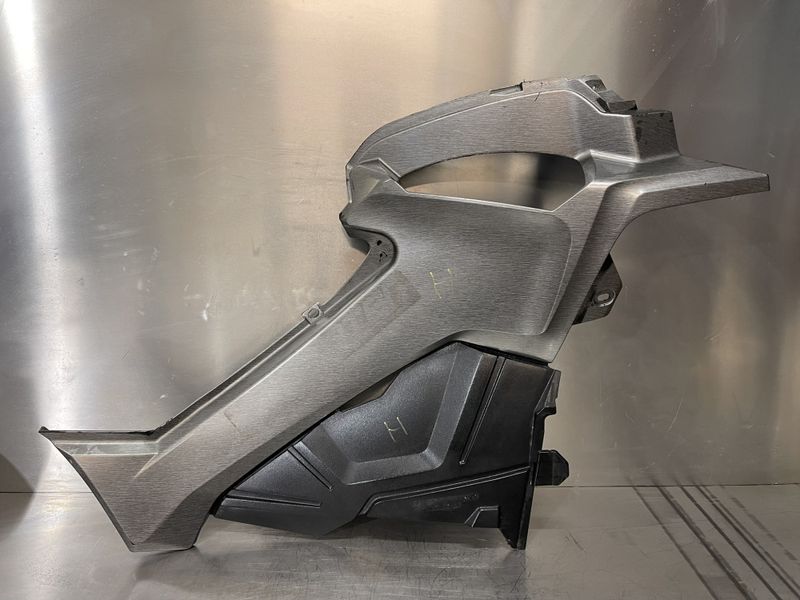 Ny Can-Am Oulander 650 2016 Sidedeksel høyre