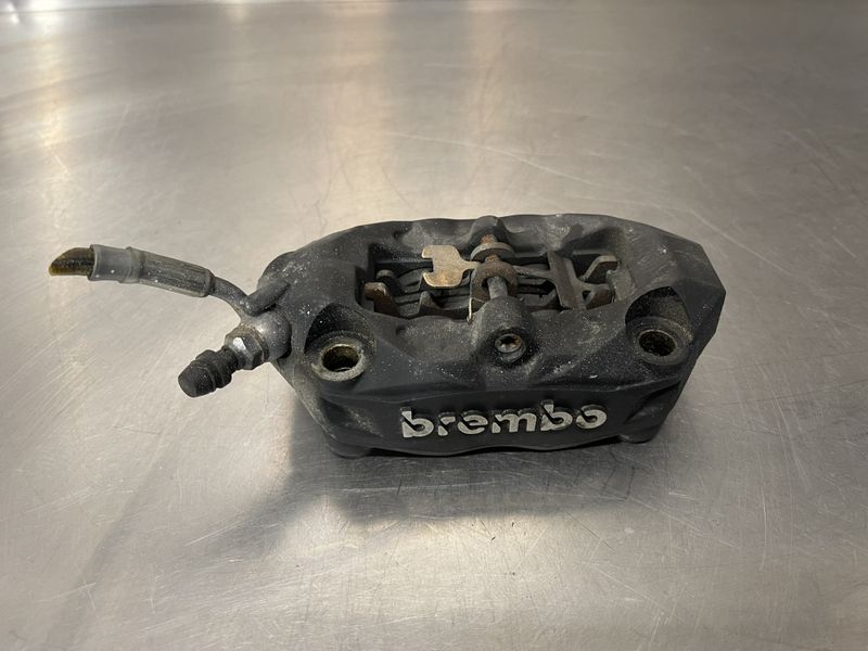 BMW R1200 GS 2013 Bremsecaliper foran venstre