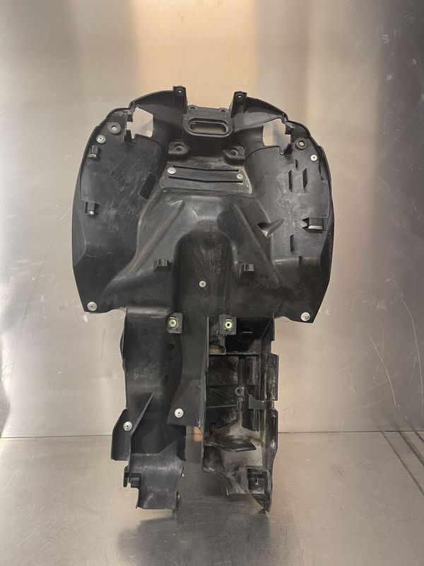Honda VFR 800 2002 Underkåpe 