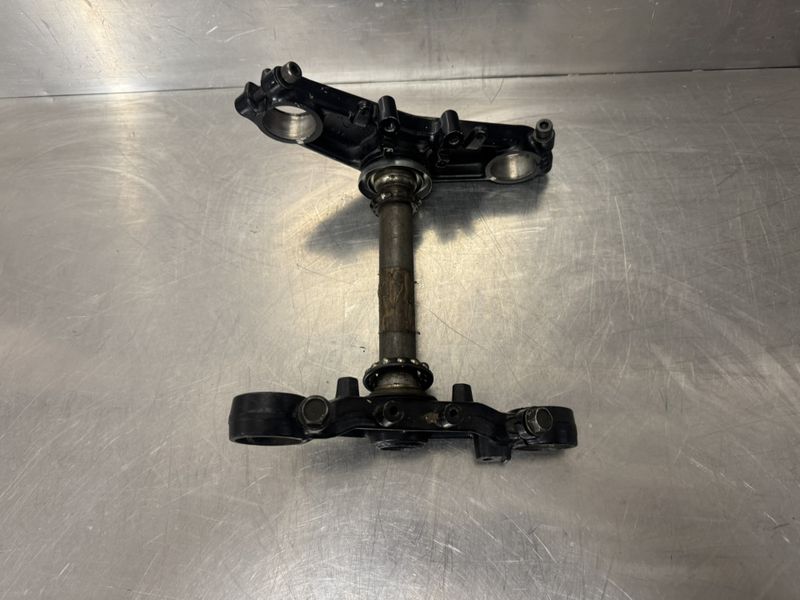 Honda CBR 600 FI 1987-1989 Styrekrone komplett