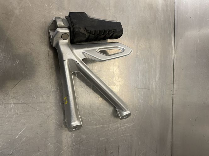 Hovedbilde BMW R1200 GSA 2017 Fothviler m/brakett høyre passasjer 