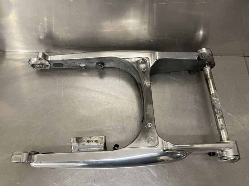 Harley Davidson V-Rod 2003 Baksving