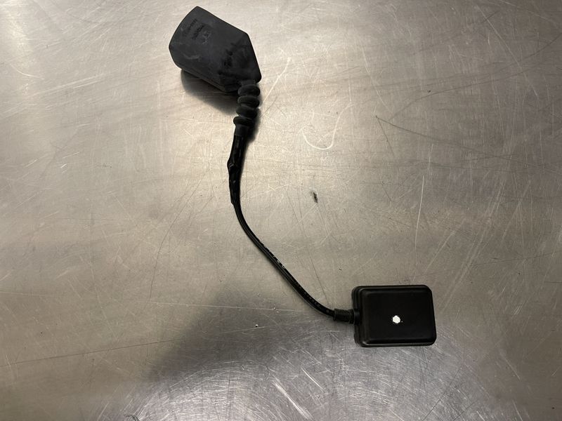 Honda Africa Twin CRF 1100 2021 GPS Antenne